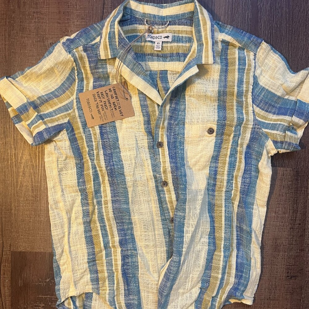 NWT Toad & Co Camp Cove Short Sleeve Shirt